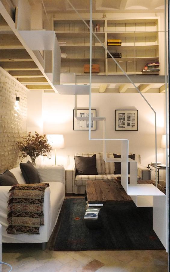 Architecture & Design In Triana Apartment Sevilla